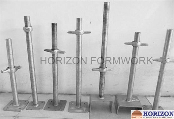 أسس المسمار المزدوج مع عقدة و U-Head dia 38mm لضبط ارتفاع السقالات
